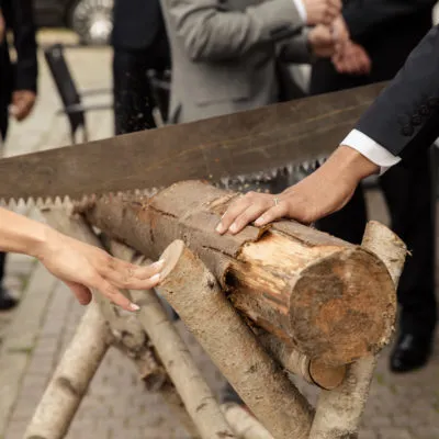 Baumstammsaegen Villa Gückelsberg Flöha Heiraten